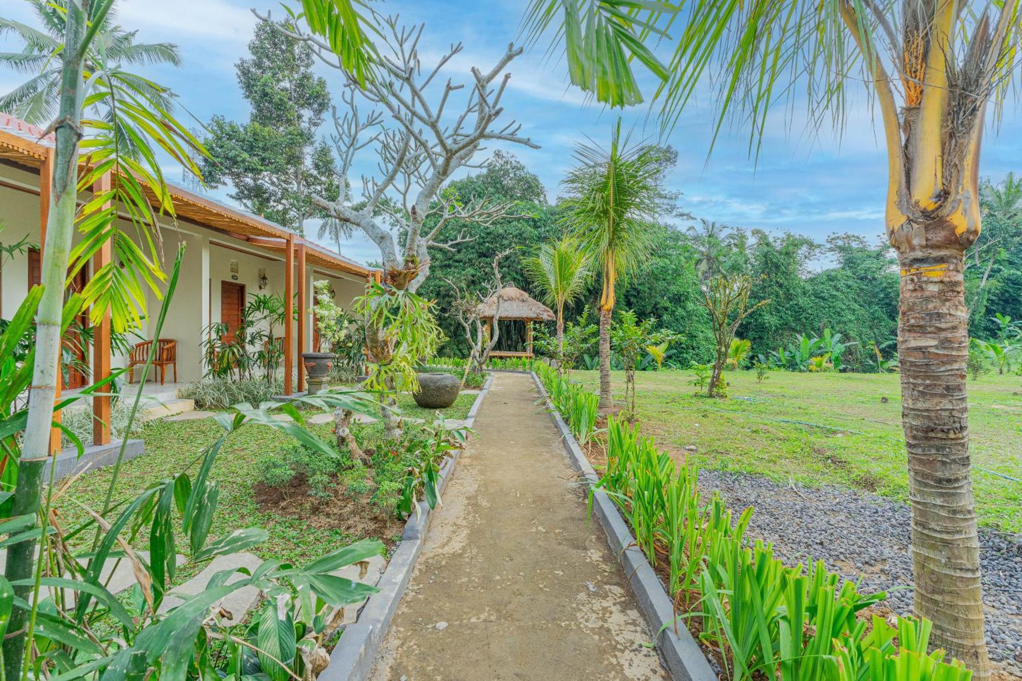 Hotel Puri Kurnia Ayu Ubud Esterno foto